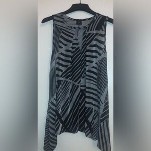 Abstract sleeveless blouse size 2XL